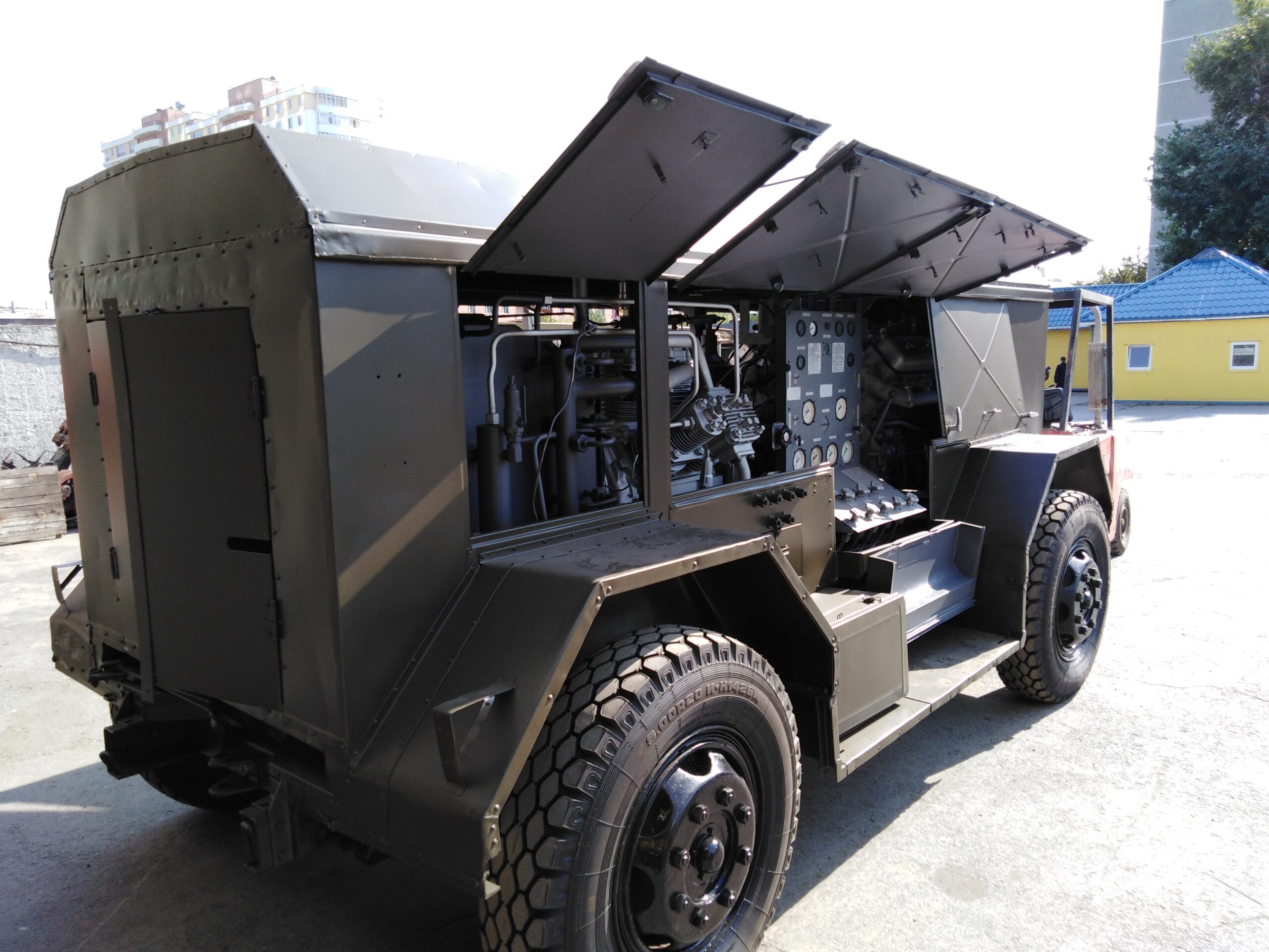 Компрессорная станция УКС-400, 630